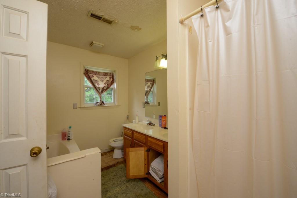 3222 Creek Ridge Road Greensboro, NC 27407 - Photo 23 of 30 Gallery Image 23