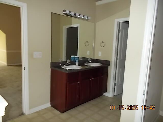 4055 Madison Lane Augusta, GA 30909 - Photo 8 of 16 Primary Bath