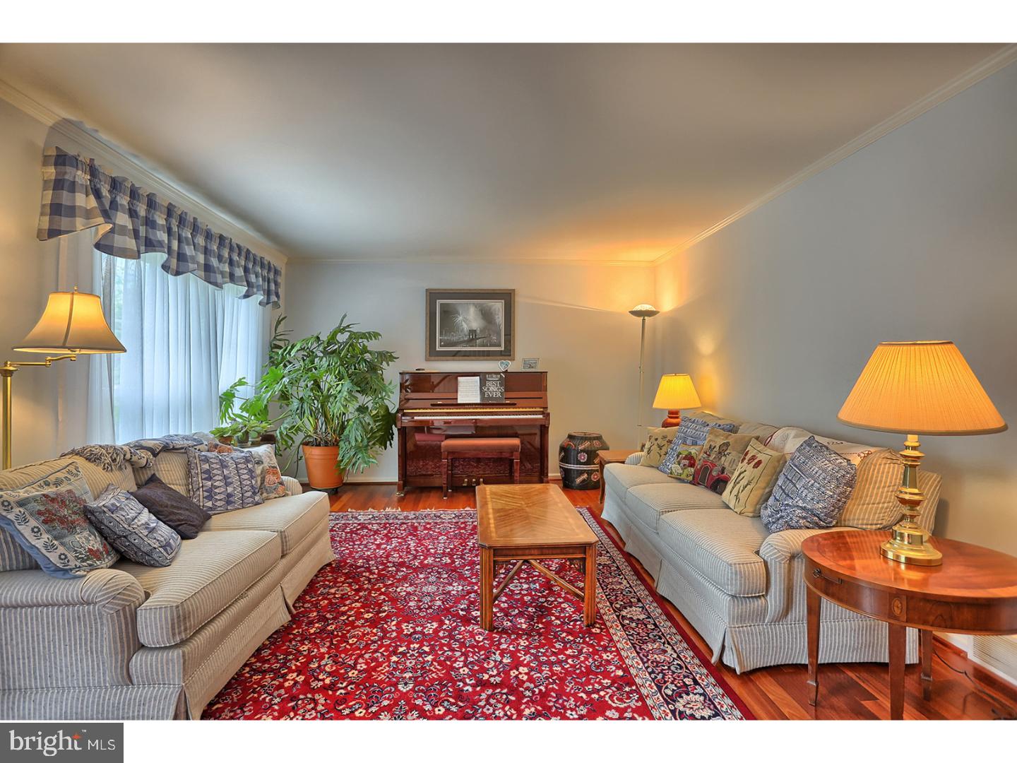 7 Nassau Circle Reading, PA 19607 - Photo 3 of 25 Gallery Image 3