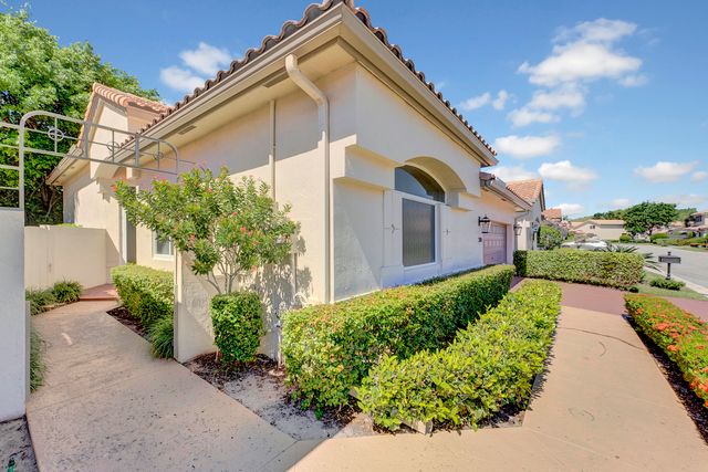 $550,000 | 5191 Northwest 26th Circle, Boca Raton, FL 33496