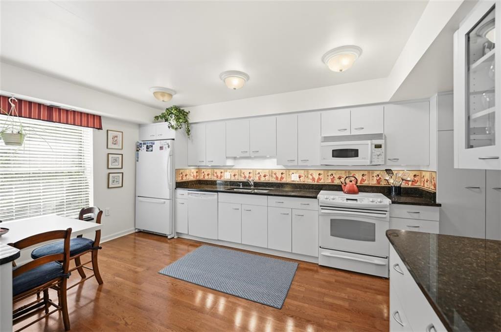 300 Fox Chapel Road, Unit 412 Pittsburgh, PA 15238 - Photo 15 of 36