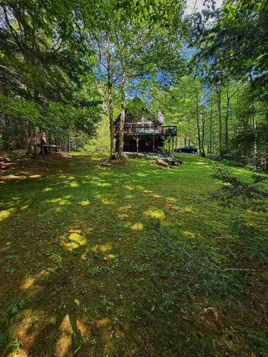 125 Valley View Road West Dover, VT 05356 - Photo 2 of 20