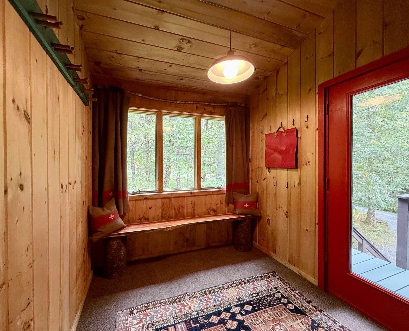 125 Valley View Road West Dover, VT 05356 - Photo 7 of 20