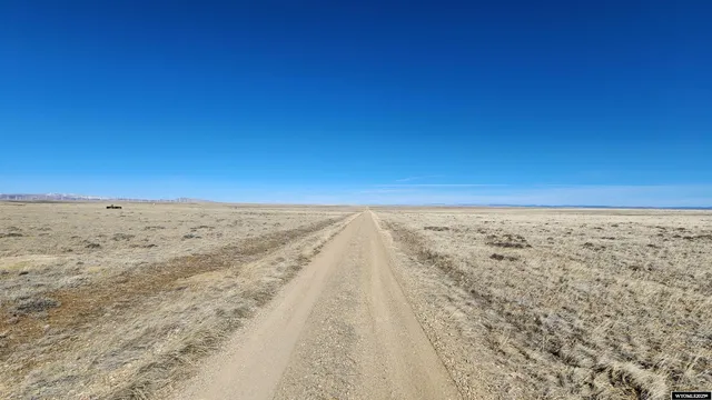 $95,000 | 72 Crr, Medicine Bow, WY 82329