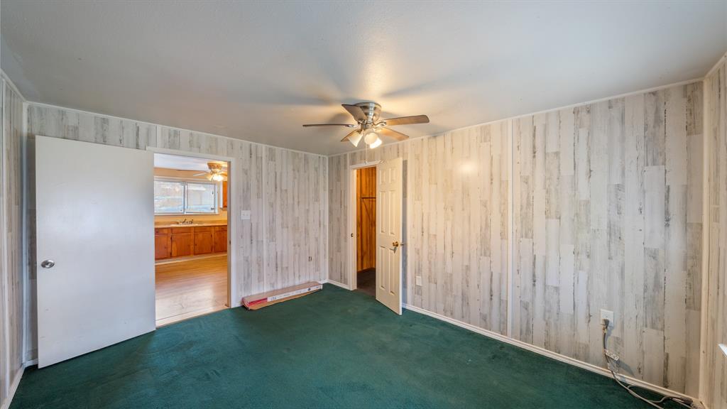 120 Davis Road Combine, TX 75159 - Photo 12 of 35 a view of a interior of the house