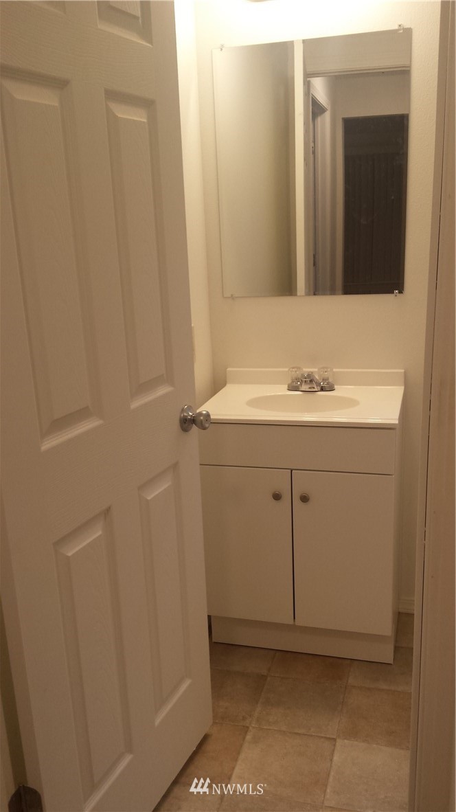 605 Williams Avenue South Renton, WA 98057 - Photo 7 of 10 Gallery Image 7