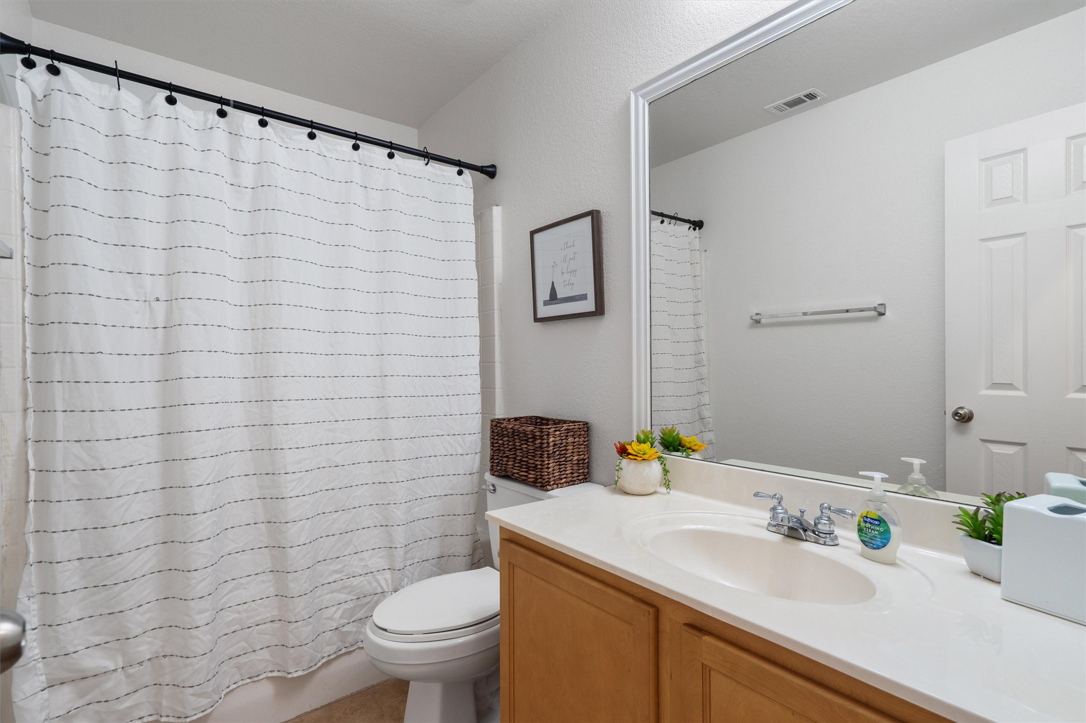 2801 Kickapoo Cavern Drive Pflugerville, TX 78660 - Photo 29 of 38 Bathroom #2