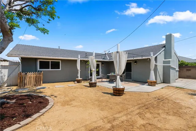 $1,299,000 | 6022 Larchwood Drive, Huntington Beach, CA 92647