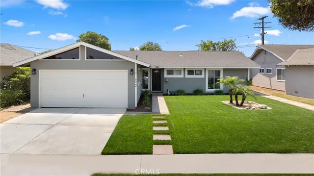$1,299,000 | 6022 Larchwood Drive, Huntington Beach, CA 92647
