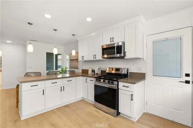 $1,299,000 | 6022 Larchwood Drive, Huntington Beach, CA 92647