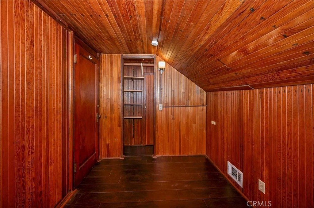 27297 Little Bear Road Blue Jay, CA 92317 - Photo 36 of 46