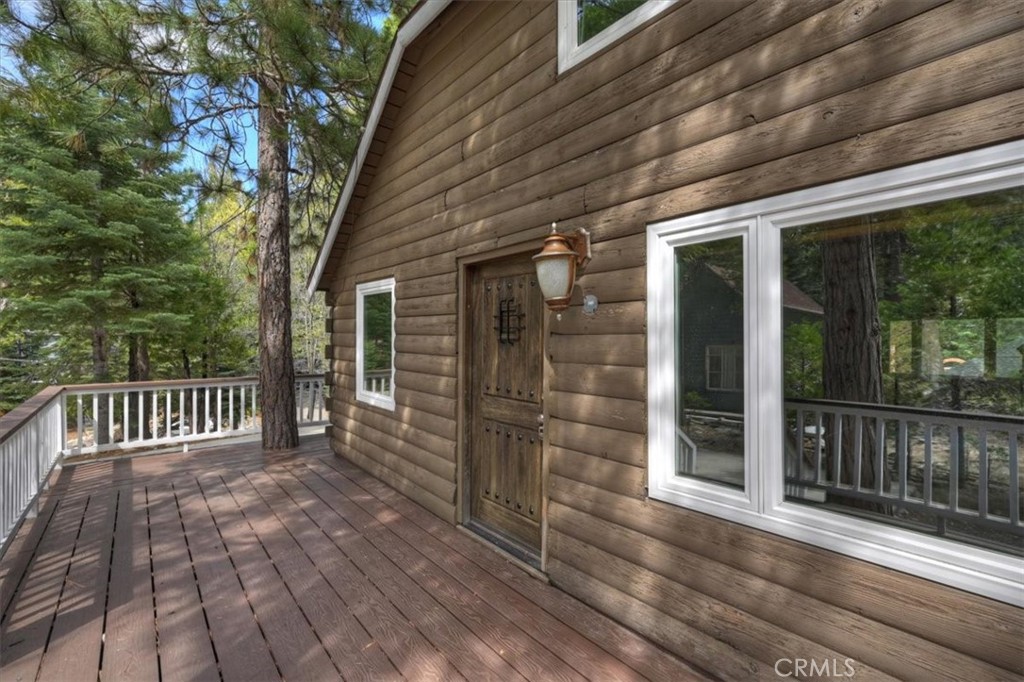 27297 Little Bear Road Blue Jay, CA 92317 - Photo 4 of 46