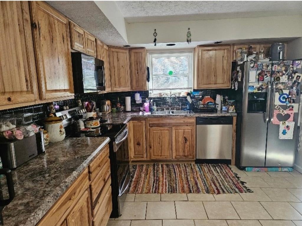 178 Warren Road Huntington, WV 25704 - Photo 5 of 14 Gallery Image 5