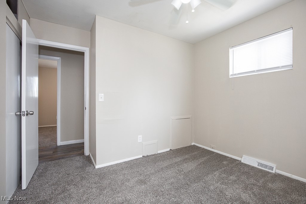 4208 Knickerbocker Road Sheffield Lake, OH 44054 - Photo 18 of 23 Gallery Image 18