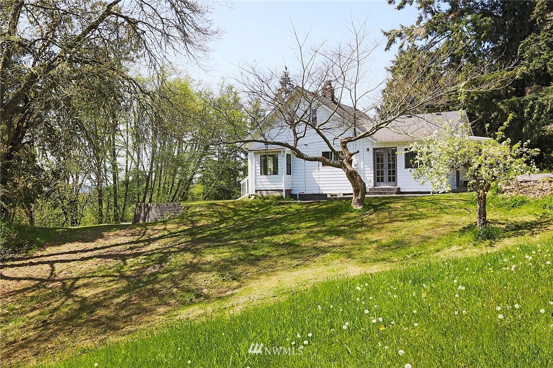 5529 Southeast Sedgwick Road Port Orchard, WA 98366 - Photo 17 of 24 Gallery Image 17