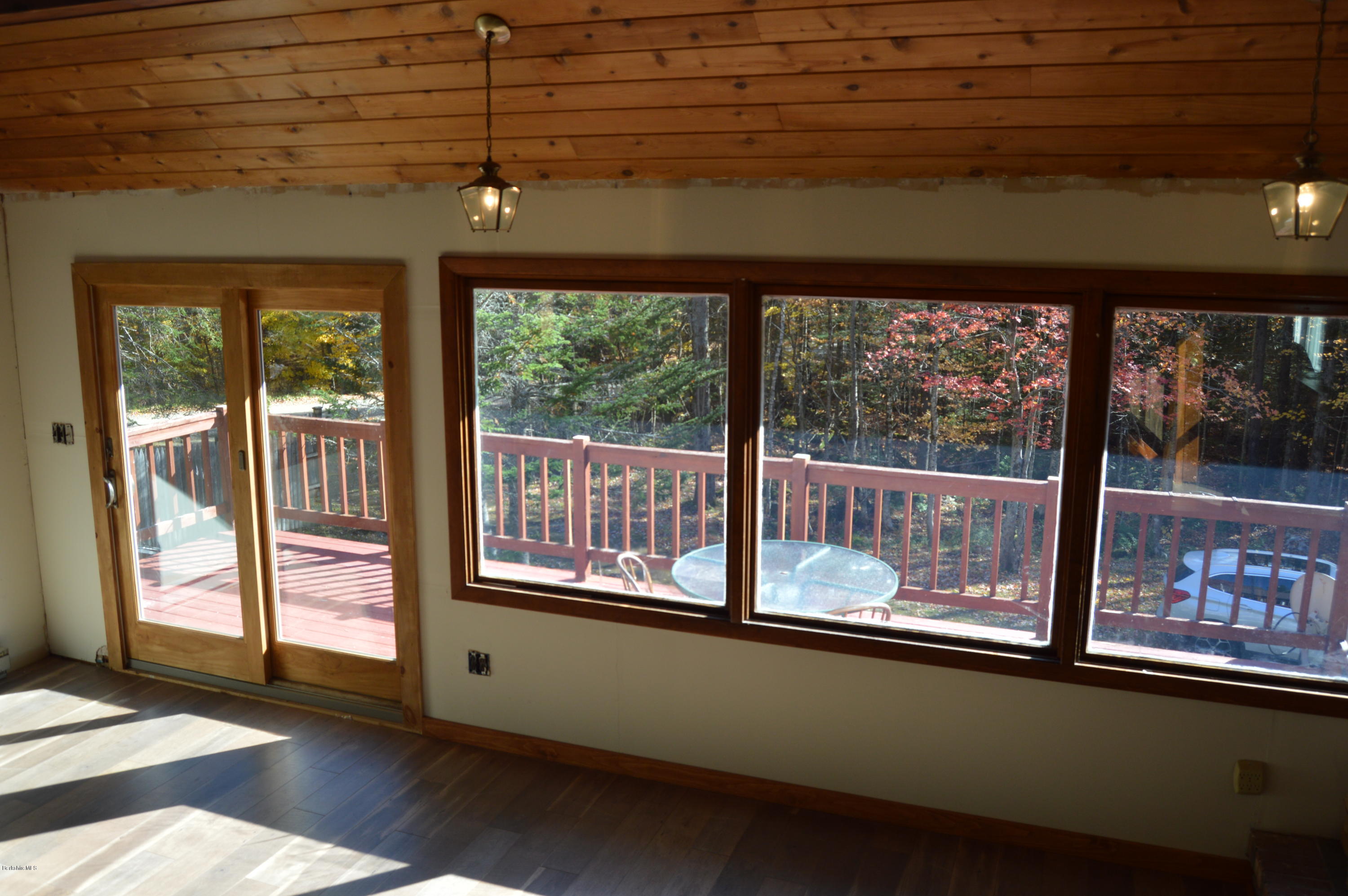 25 Davis Road Monroe, MA 01350 - Photo 16 of 27