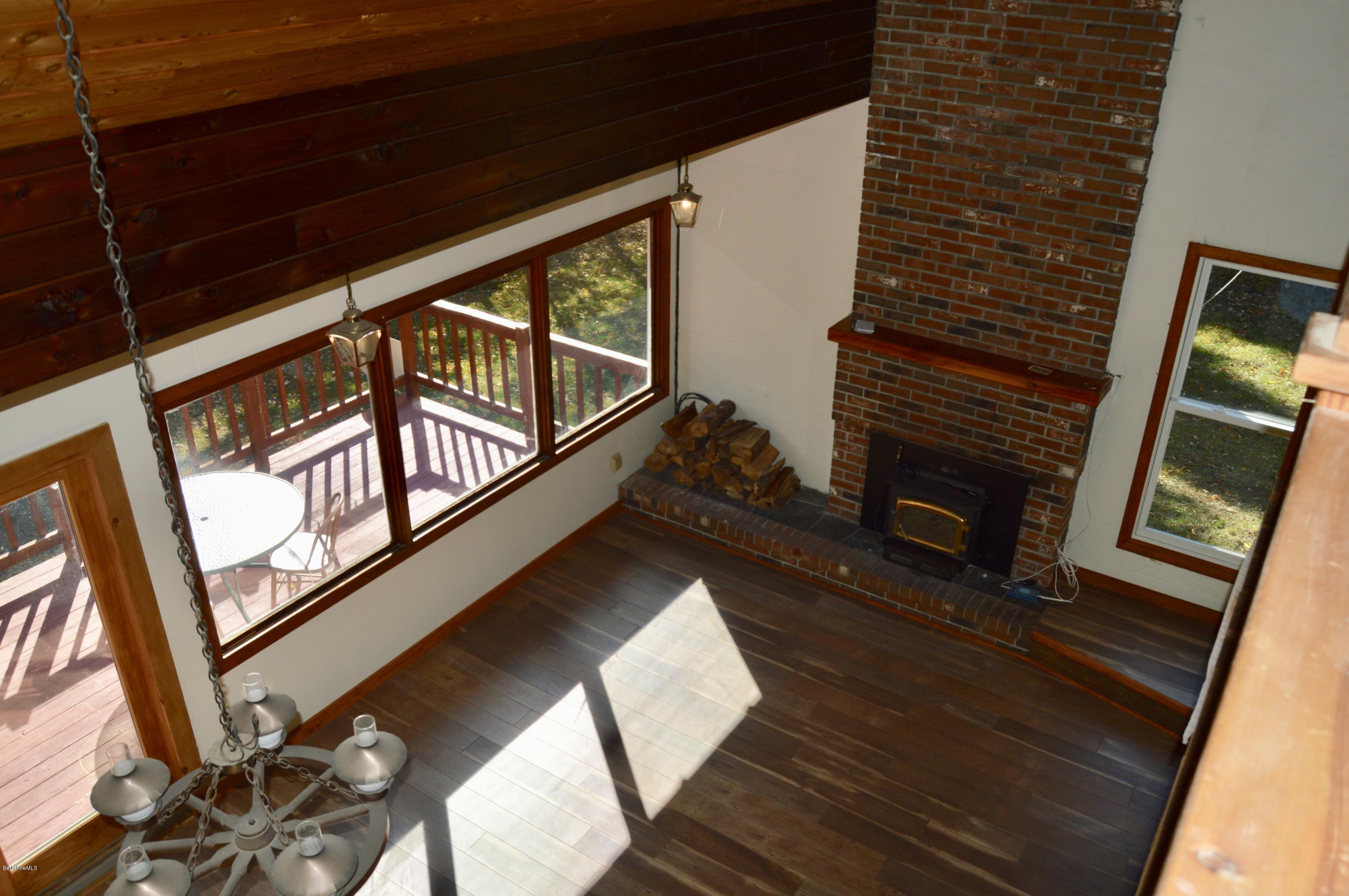 25 Davis Road Monroe, MA 01350 - Photo 17 of 27 a view of an entryway