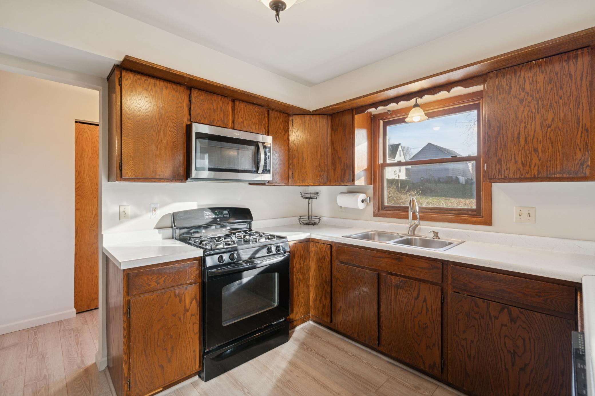 207 Church Street East Cologne, MN 55322 - Photo 10 of 31