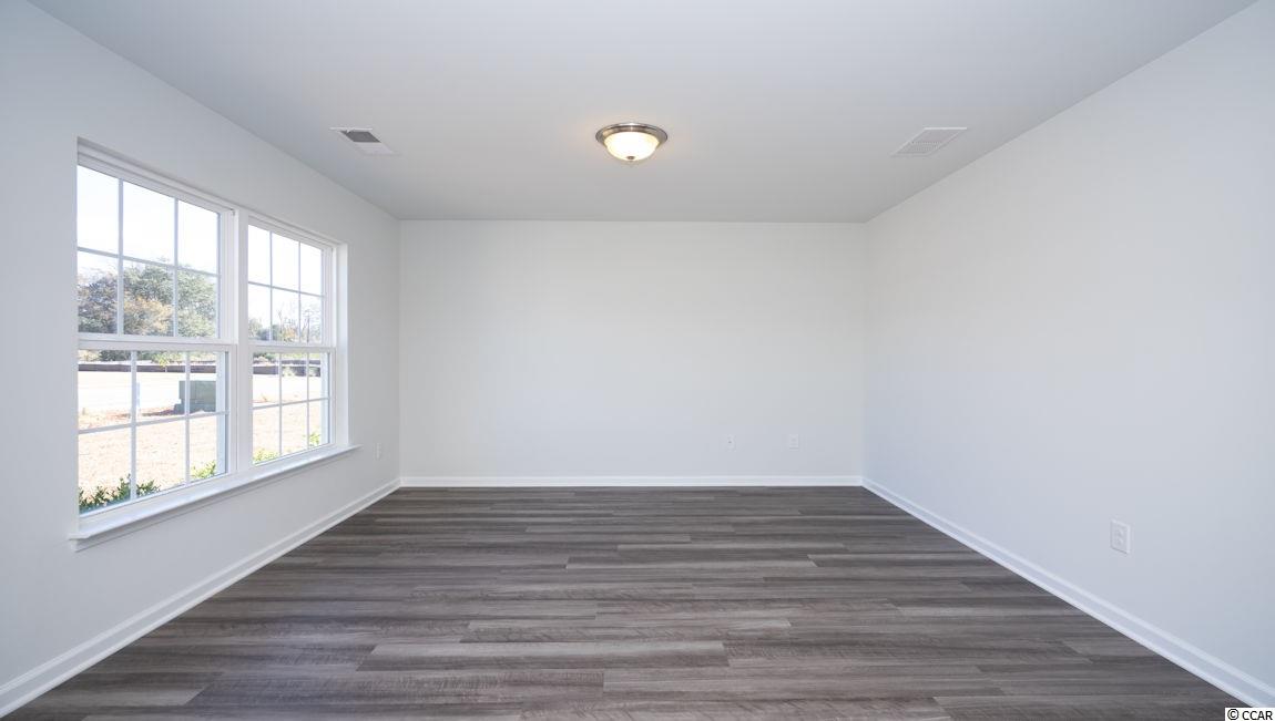 3214 Holly Loop Conway, SC 29527 - Photo 8 of 39 Gallery Image 8