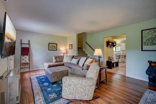 $370,000 | 19 Hill North Vale Lane, Unit 19, Bartlett, NH 03845