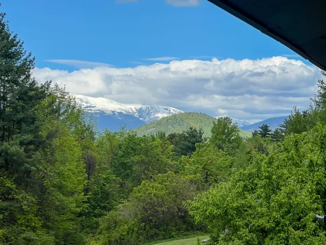 $370,000 | 19 Hill North Vale Lane, Unit 19, Bartlett, NH 03845