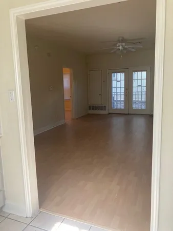 $1,395 | 2100 San Gabriel Street, Unit 101, Austin, TX 78705