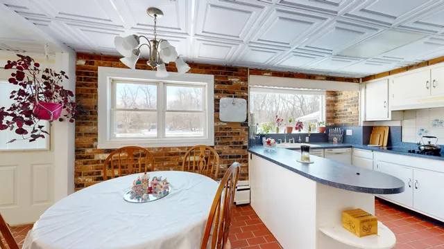 $389,900 | 2240 South 350 East, Knox, IN 46534