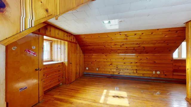 $389,900 | 2240 South 350 East, Knox, IN 46534