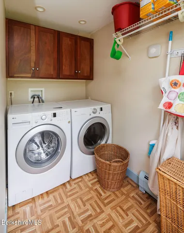 a view of washer and dryer