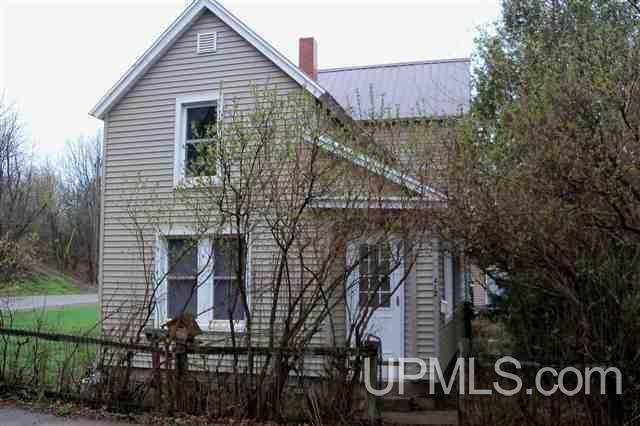 412 South 4th Street Ishpeming, MI 49849 - Photo 4 of 13 Gallery Image 4
