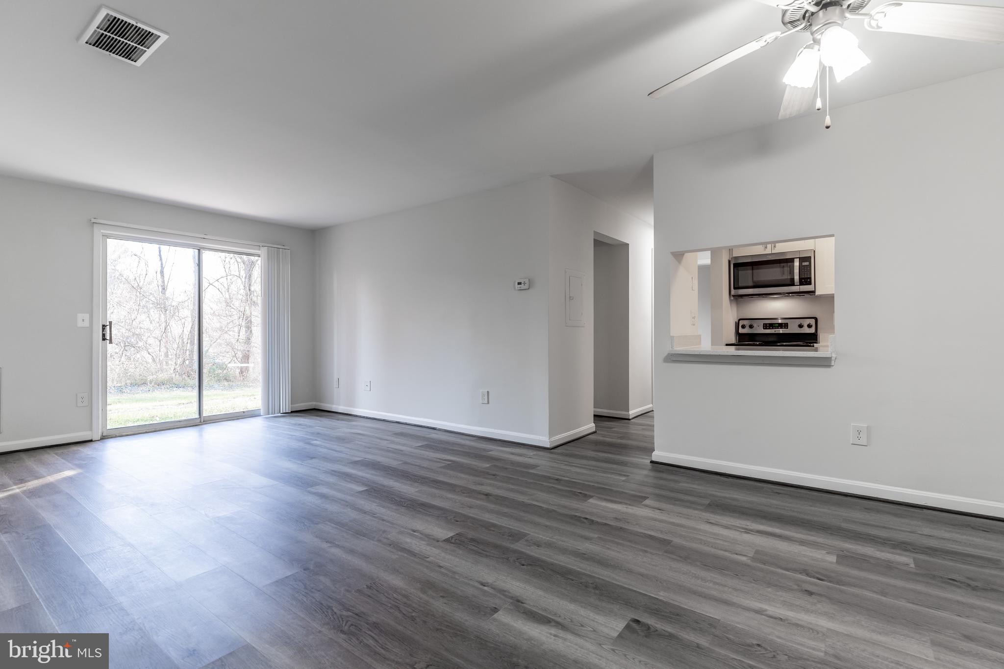 14901 Rydell Road, Unit B2 Centreville, VA 20121 - Photo 17 of 38