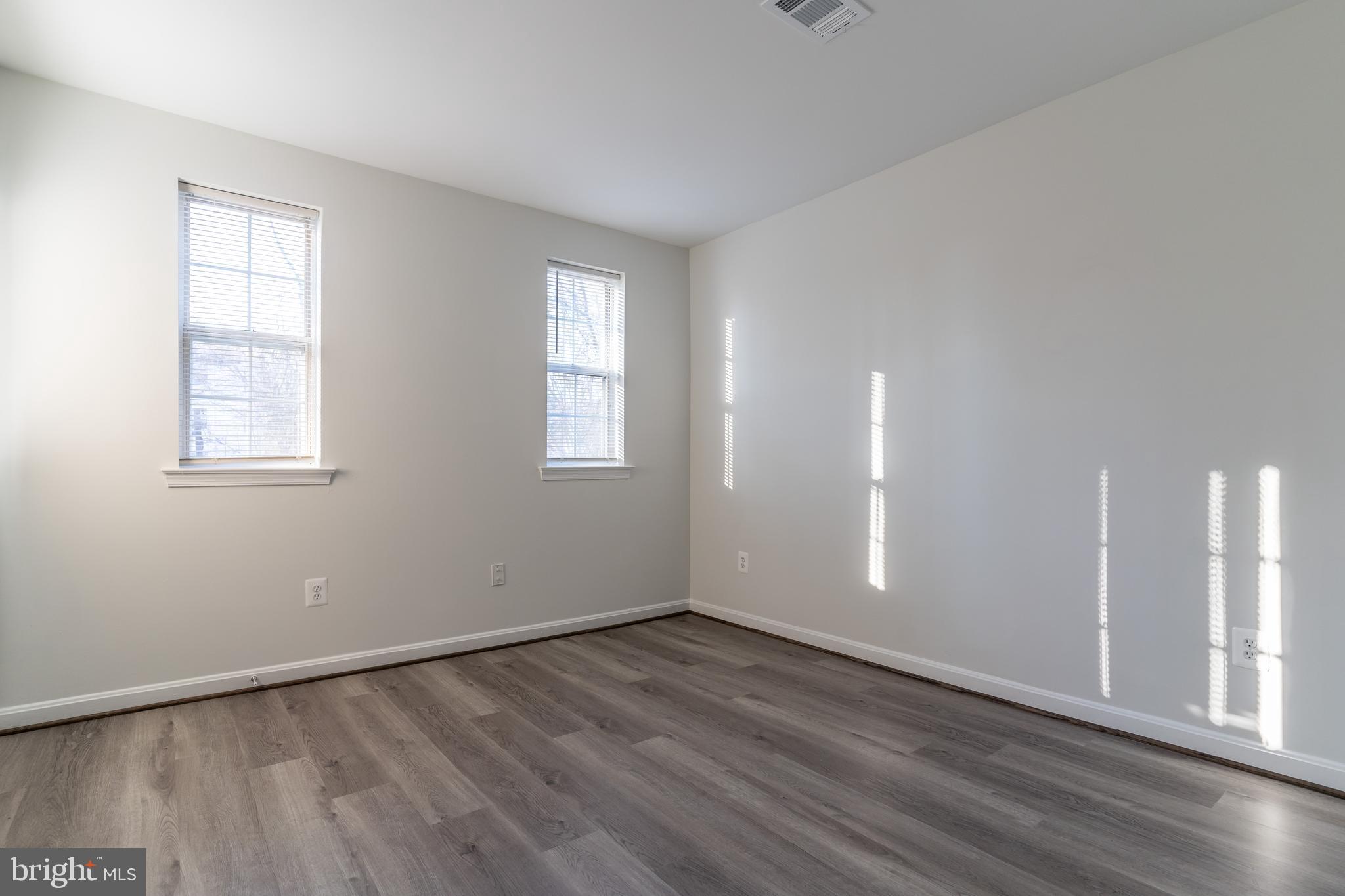 14901 Rydell Road, Unit B2 Centreville, VA 20121 - Photo 21 of 38