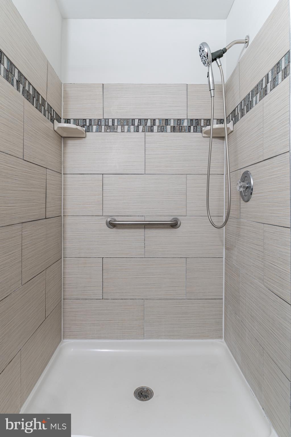 14901 Rydell Road, Unit B2 Centreville, VA 20121 - Photo 30 of 38