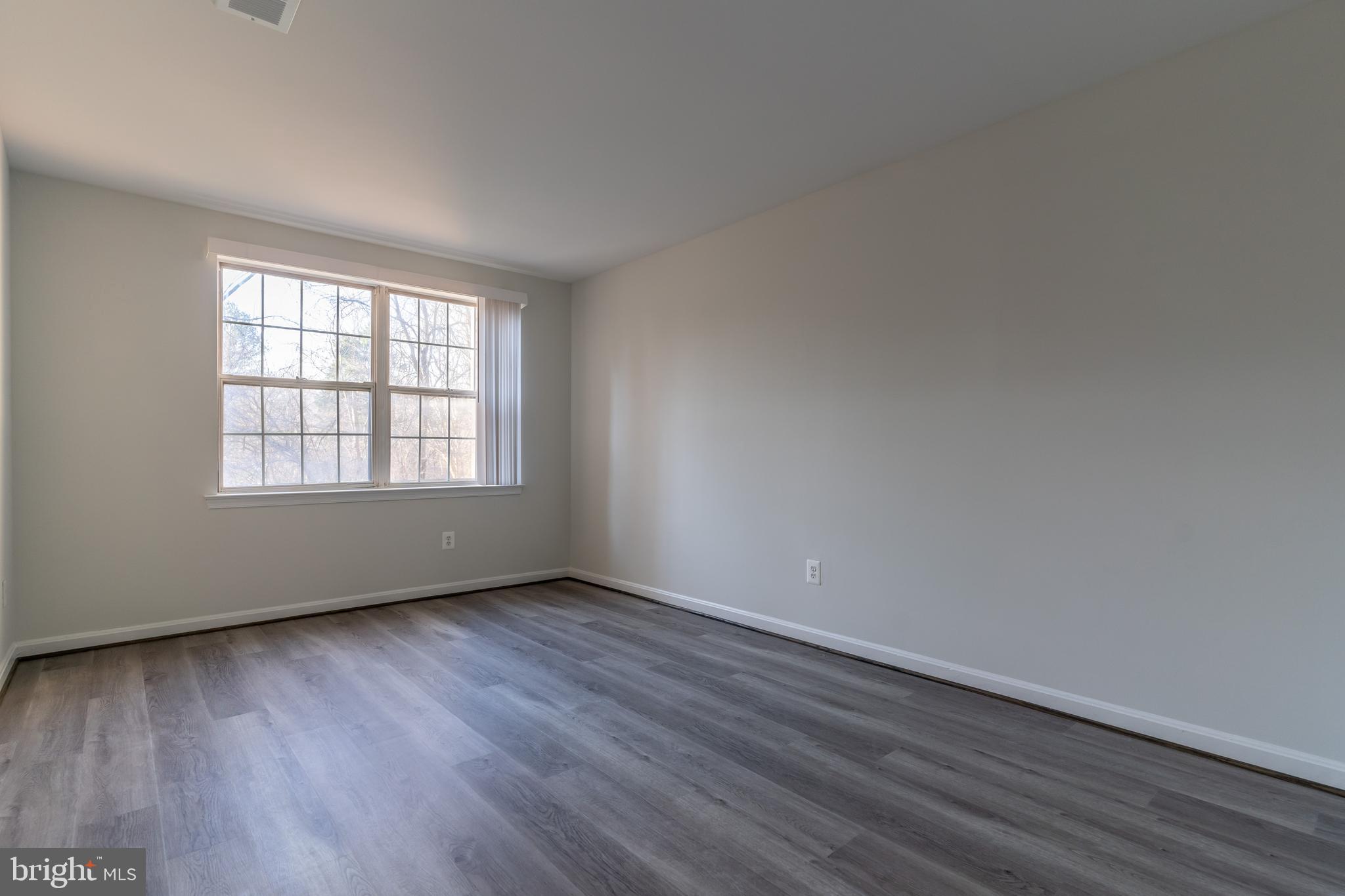 14901 Rydell Road, Unit B2 Centreville, VA 20121 - Photo 33 of 38