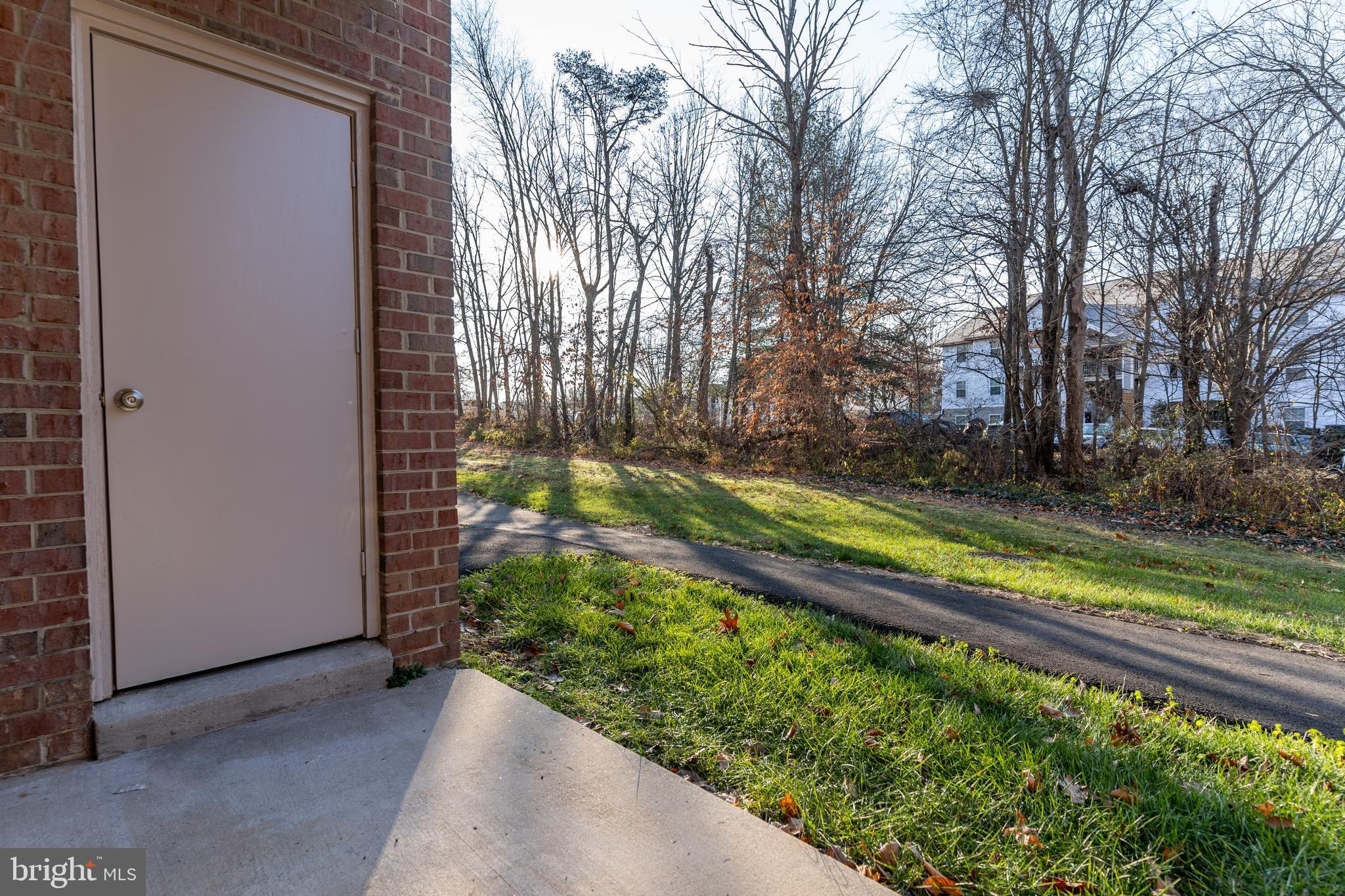 14901 Rydell Road, Unit B2 Centreville, VA 20121 - Photo 36 of 38