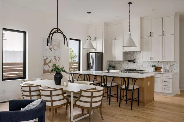 $889,955 | 109 Flora Avenue Northeast, Atlanta, GA 30307