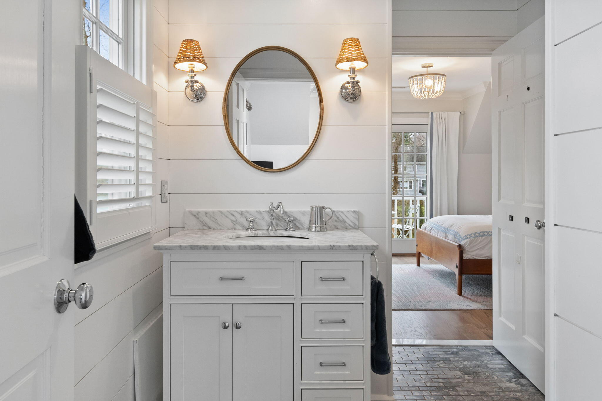 19 Indian Spring Road Norwalk, CT 06853 - Photo 16 of 25 Jack and Jill bathroom