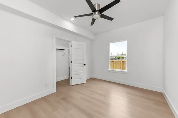 $1,975 | 2316 McKee Street, Unit A, Houston, TX 77009