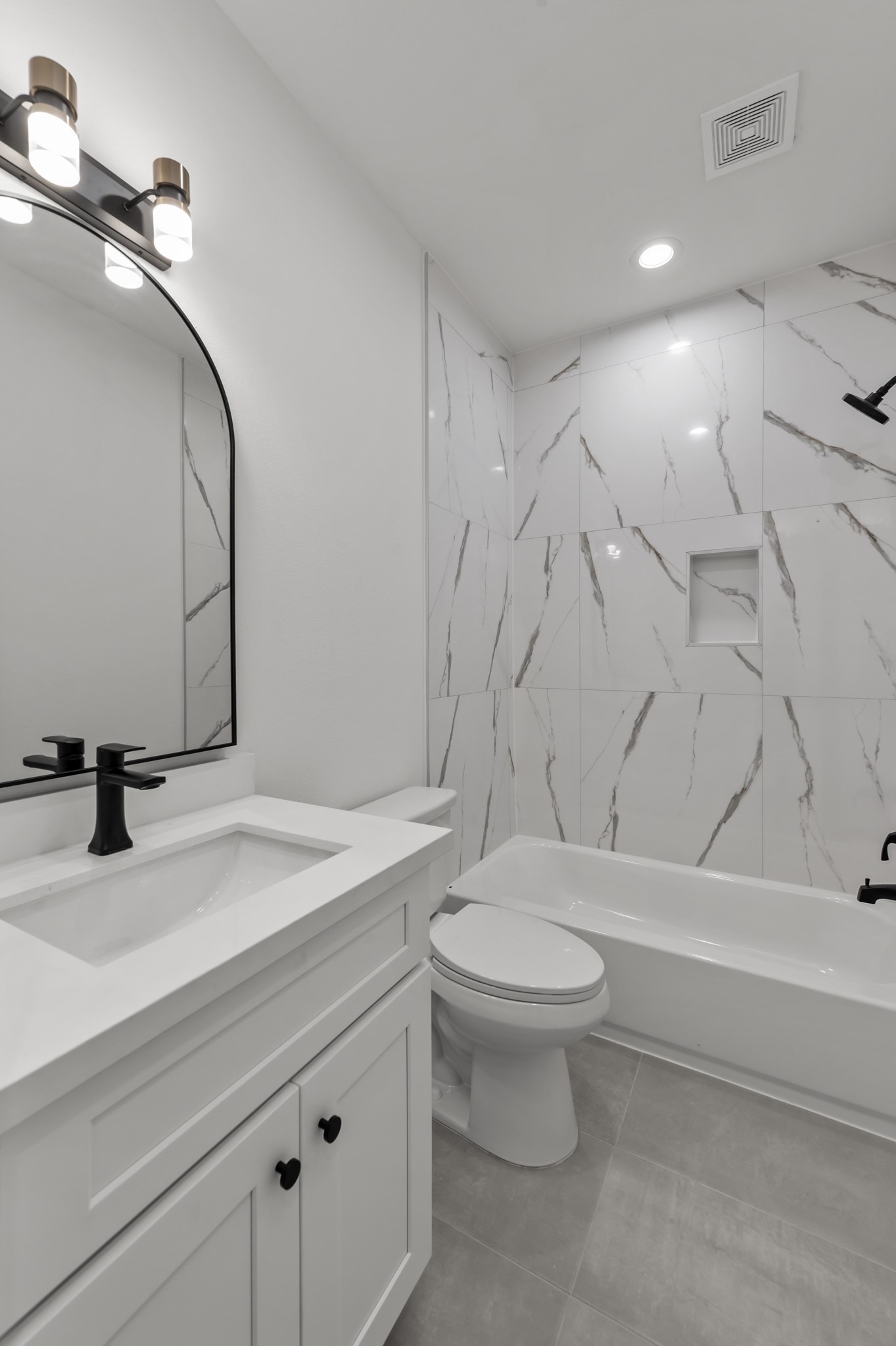 2316 McKee Street, Unit A Houston, TX 77009 - Photo 22 of 35