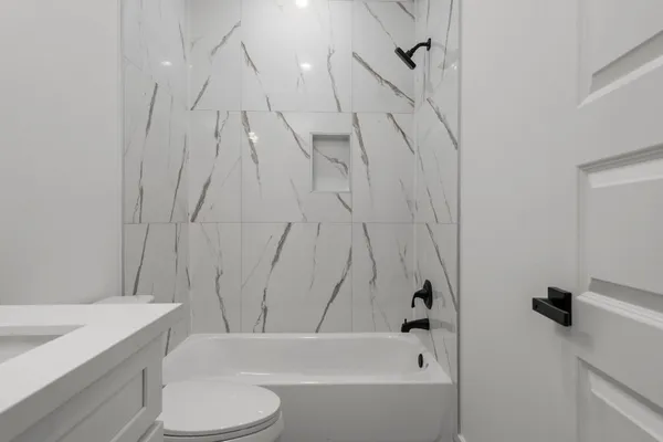 $1,975 | 2316 McKee Street, Unit A, Houston, TX 77009