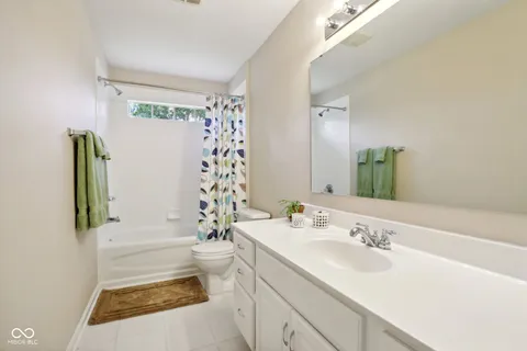 $795,000 | 5762 Meadowlark Place, Carmel, IN 46033