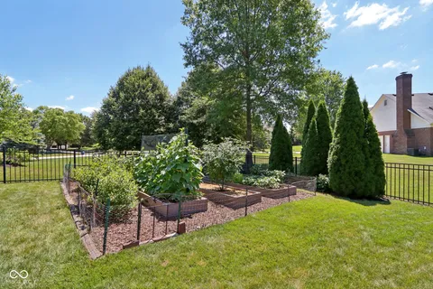 $795,000 | 5762 Meadowlark Place, Carmel, IN 46033