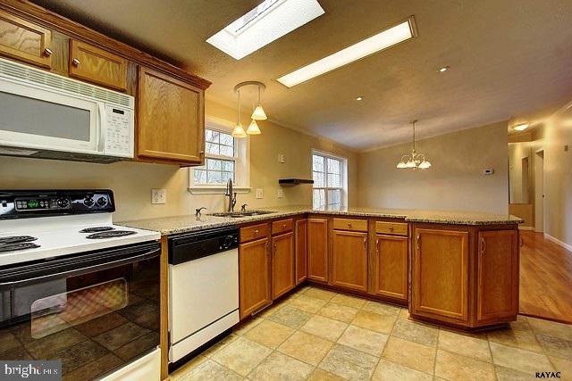 232 Runaway Road Abbottstown, PA 17301 - Photo 9 of 28 Gallery Image 9