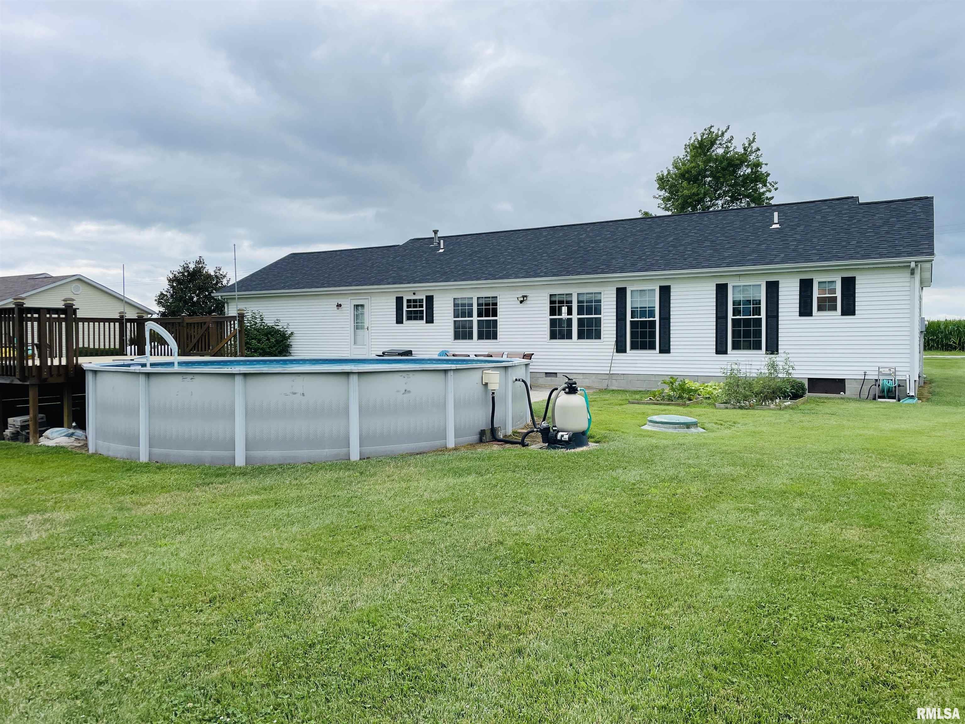 4460 County Farm Road Salem, IL 62881 - Photo 11 of 38