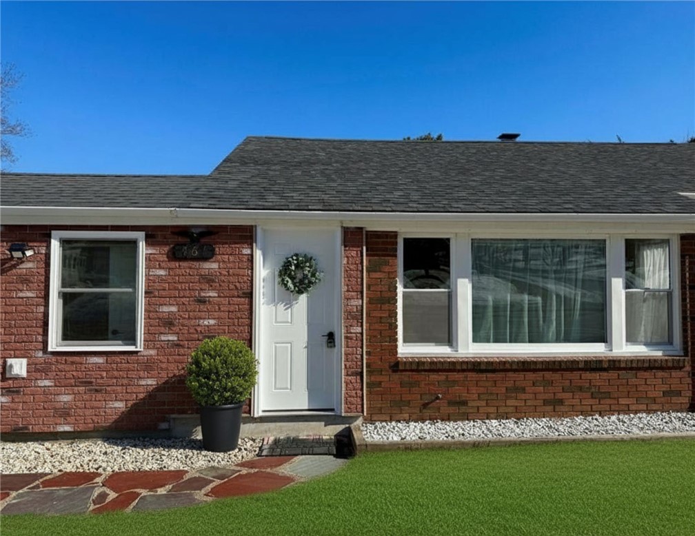 Welcome to 461 River Road: This adorable Ranch is located in the Lonsdale neighborhood and has close proximity to Routes 146/295 and 95. Just minutes to the Attleboro & Providence train stations. *Grass has been digitally enhanced