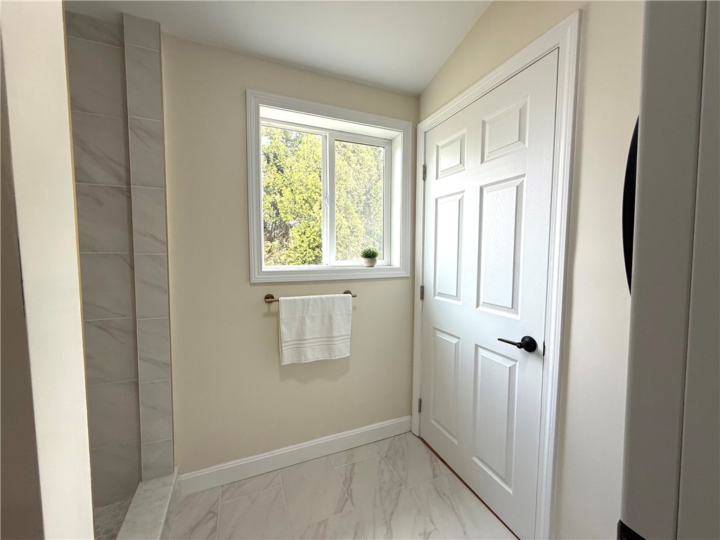 461 River Road Lincoln, RI 02865 - Photo 19 of 30 Full Bathroom with laundry