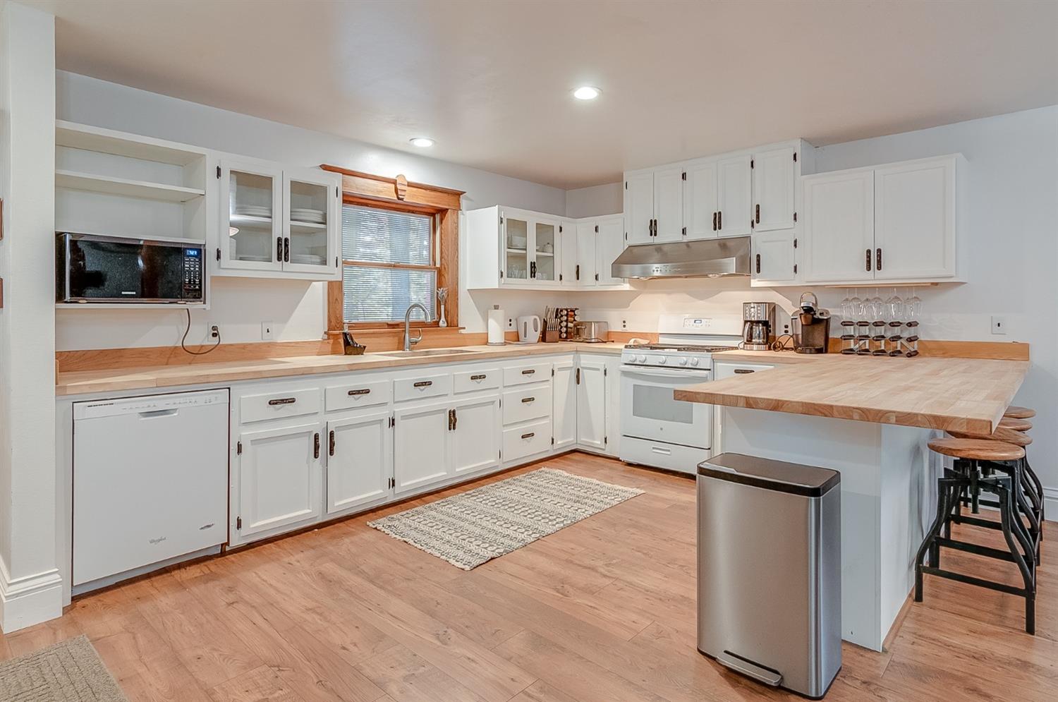 5276 Highway 4 Murphys, CA 95247 - Photo 16 of 39