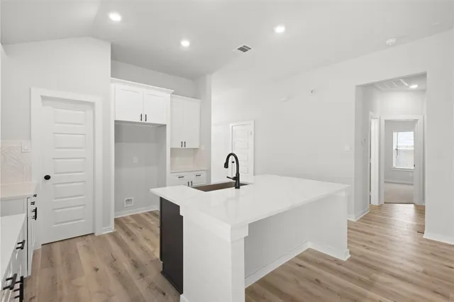 $369,888 | 8331 Amethyst Valley Lane, Angleton, TX 77515