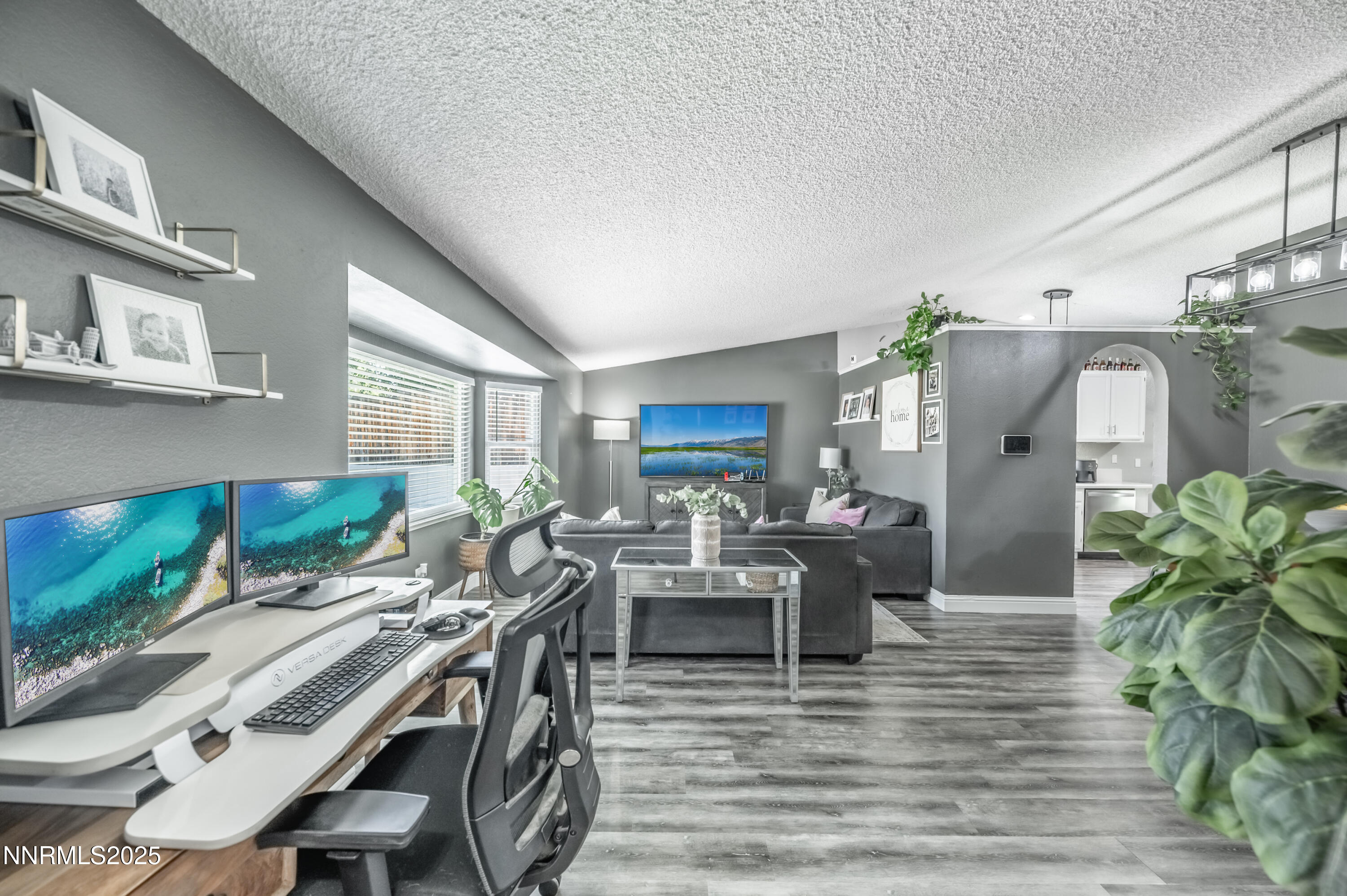 8625 Corrigan Way Reno, NV 89506 - Photo 4 of 18 C-1010