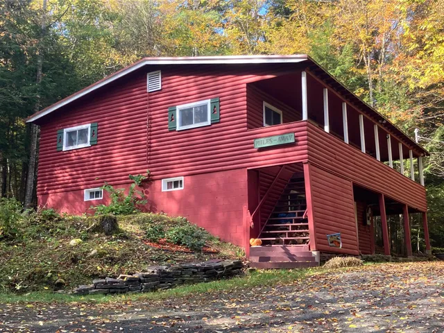 $462,000 | 645 Stratton Arlington Road, Wardsboro, VT 05360